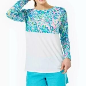Lilly Pulitzer Blue Ibiza Cabana Cocktail
Finn Top